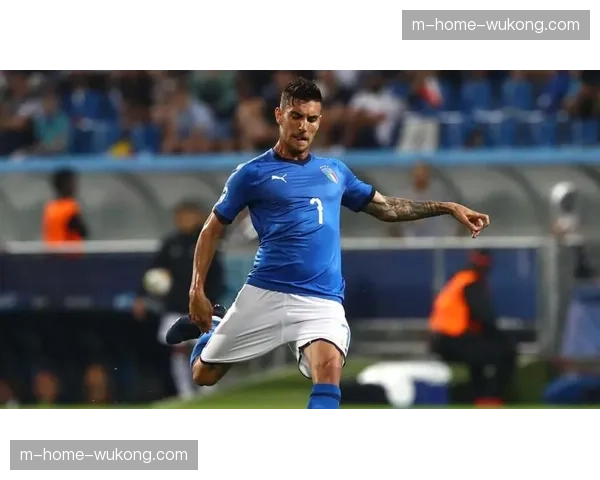 巴伦西亚中场控制力下降:乌格里尼奇肌肉挫伤缺席关键战役 巴伦西亚中场控制力下降:乌格里尼奇肌肉挫伤缺席关键战役